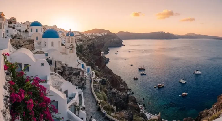 Ce sa vizitezi in Santorini