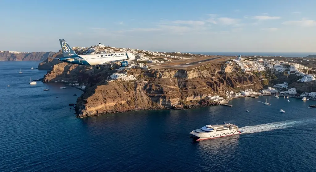 cum ajungi si te deplasezi in santorini